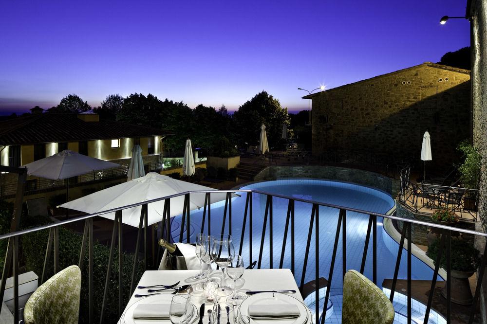 Unahotels Palazzo Mannaioni Toscana มอนตาโยเน ภายนอก รูปภาพ