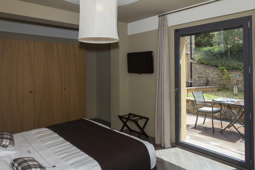 Unahotels Palazzo Mannaioni Toscana มอนตาโยเน ภายนอก รูปภาพ