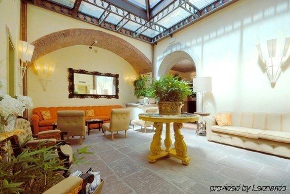 Unahotels Palazzo Mannaioni Toscana มอนตาโยเน ภายใน รูปภาพ
